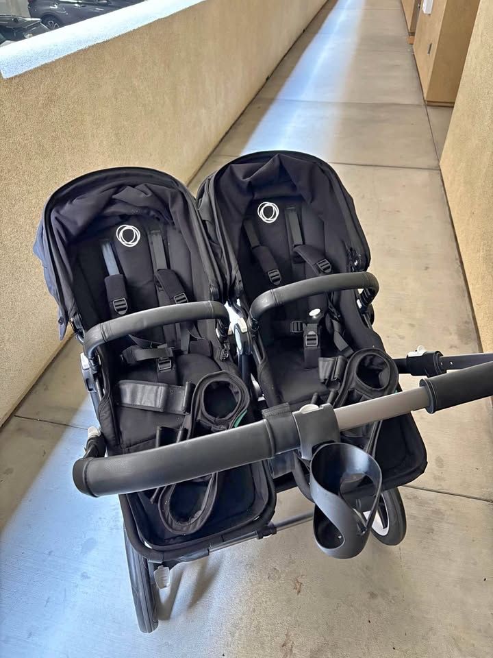 Bugaboo Donkey 5 Twin Stroller.