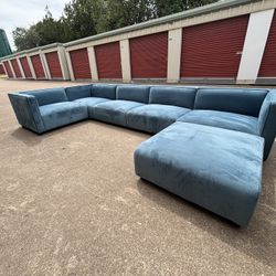 *FREE DELIVERY* Rove Concepts Arya Modular Sectional