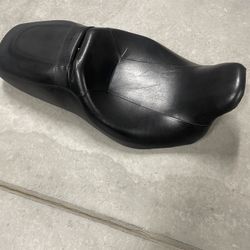 Harley Davidson Twin Cam Bagger Seat