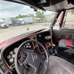 2014 International Prostar  - parts