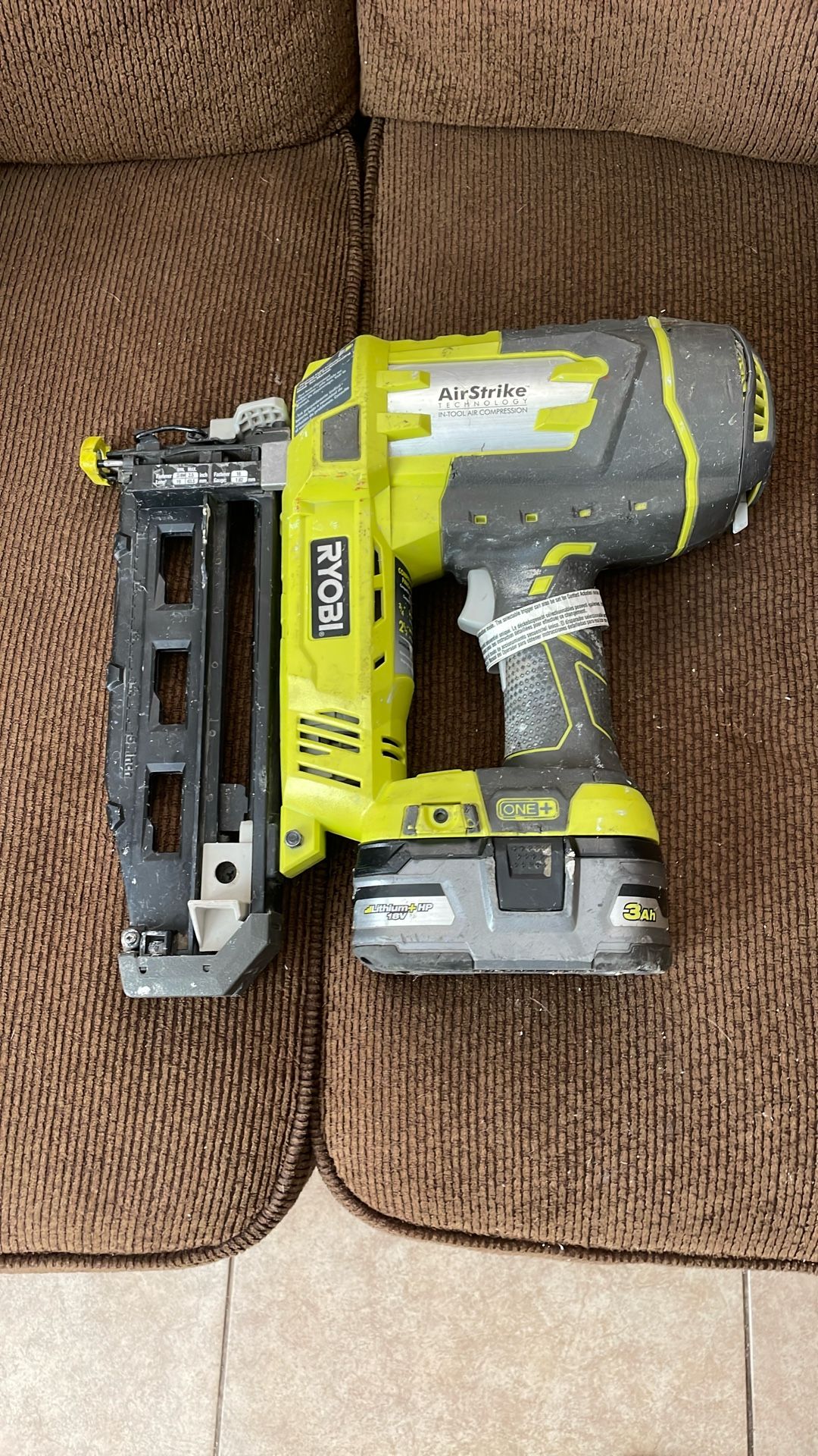 18V Ryobi “AirSrike” 16-gauge Finish Nailer (w/batt)