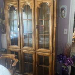 China Cabinet Real Wood, Good Condition 48x 76