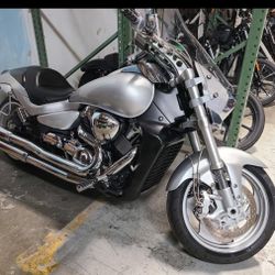2006 Suzuki M109r