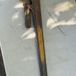 36 inch Rigid pipe wrench Used but in good shape  $40, cash or Venmo, meet in person somewhere convenient. I live in Vancouver.   Thanks for looking.