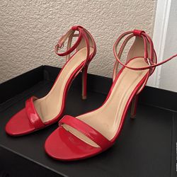 Size 6 Red Heels 