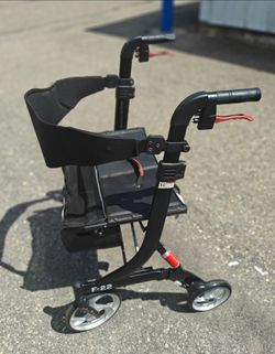 Drive F-22 HD Rollator