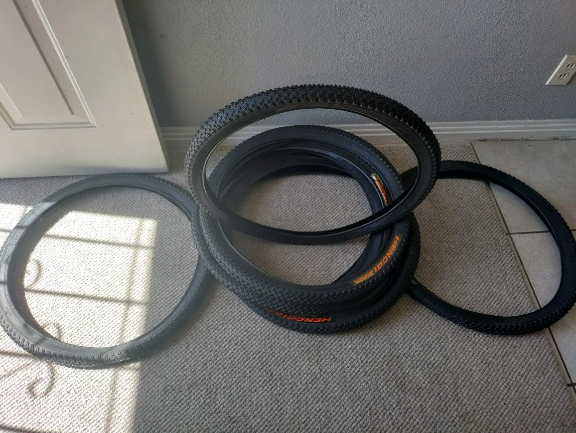 24" And 26" Bike Tires (24" x 1.95 26" x 2.125 Brand new 12 each) for Sale in Las Vegas, NV
