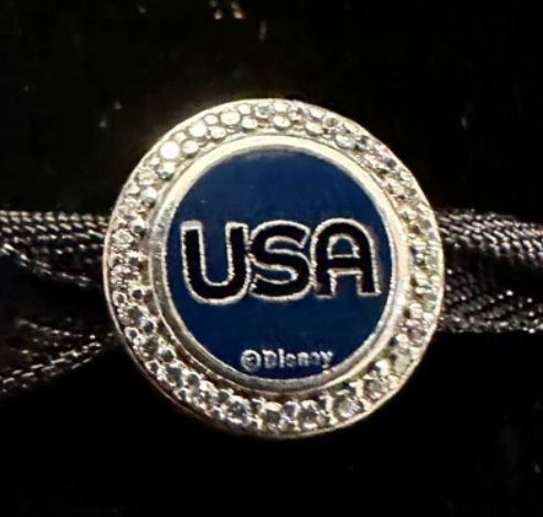 Disney Parks Pandora EPCOT United States World Showcase Mickey Mouse Button Charm Park Exclusive