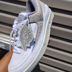 AJ 2 SIZE 10.5 