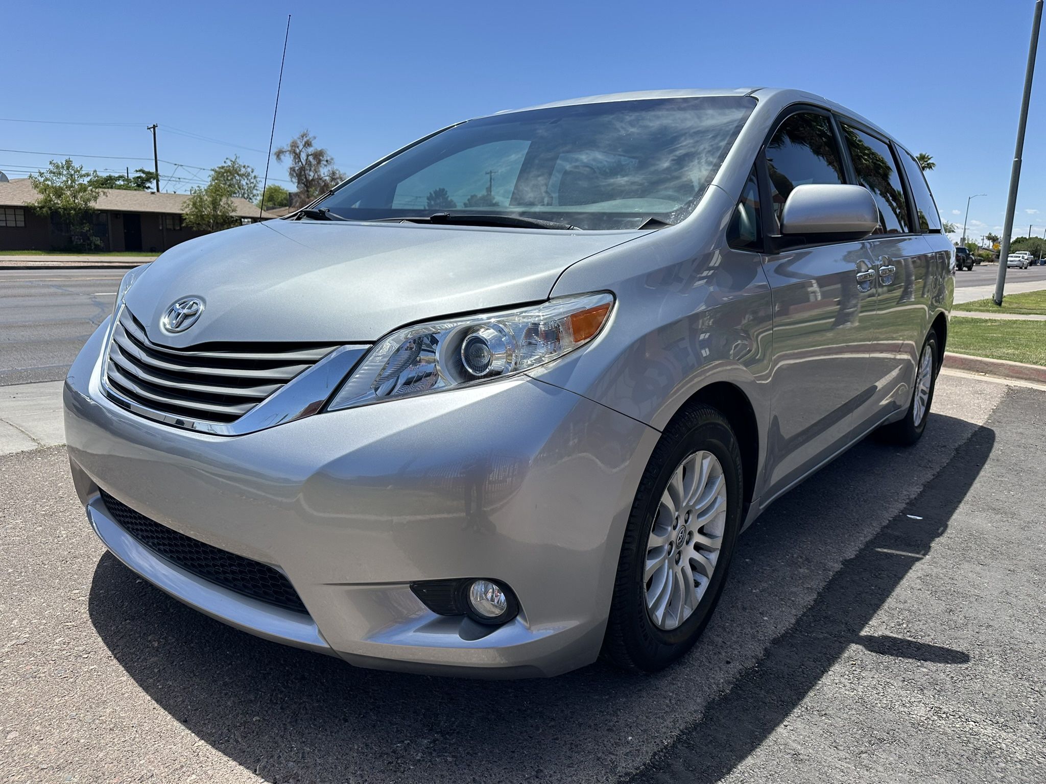 2014 Toyota Sienna