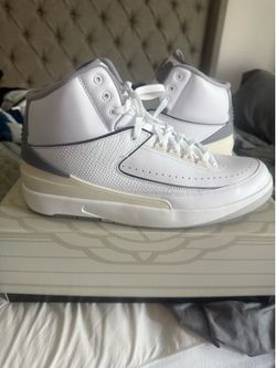 Jordan retro 2 size 12 worn once