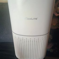 MaxLite Air purifier 
