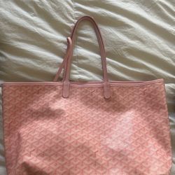 Pink Tote And wallet Inside 