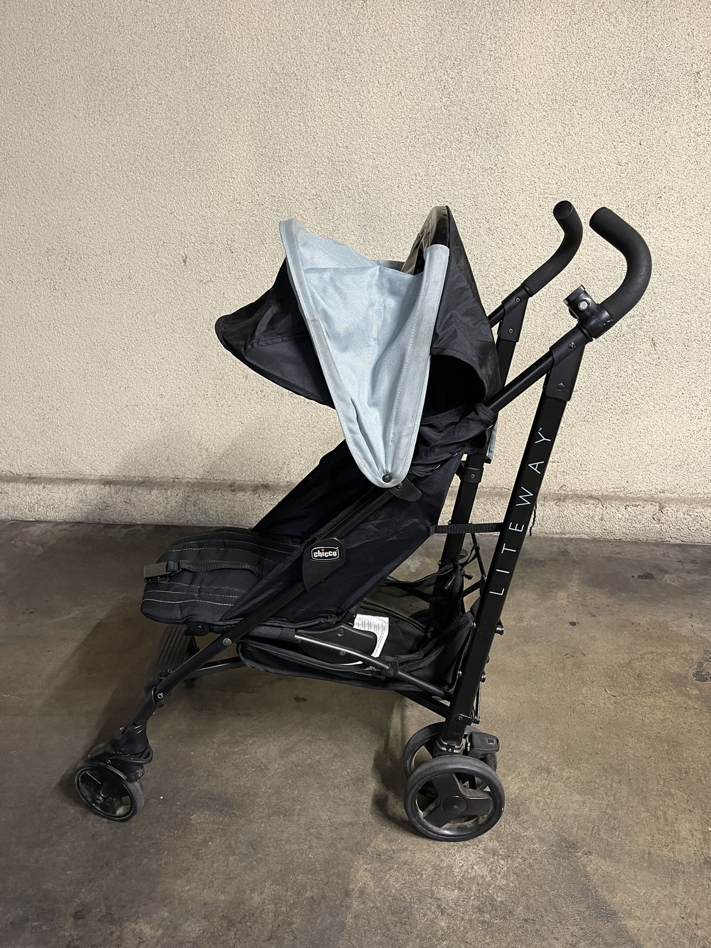 Stroller 