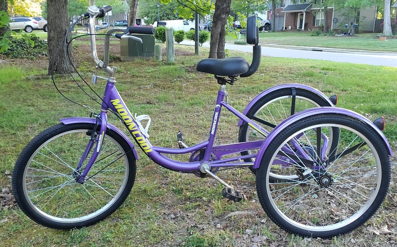 MOONCOOL trike