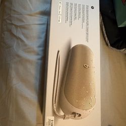 Beats Pill Speaker 