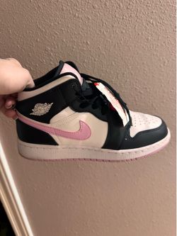 Nike 1