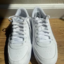 Women’s Puma Shoes 