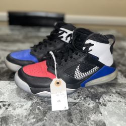 Jordan Mars 270 - Top 3 (GS)