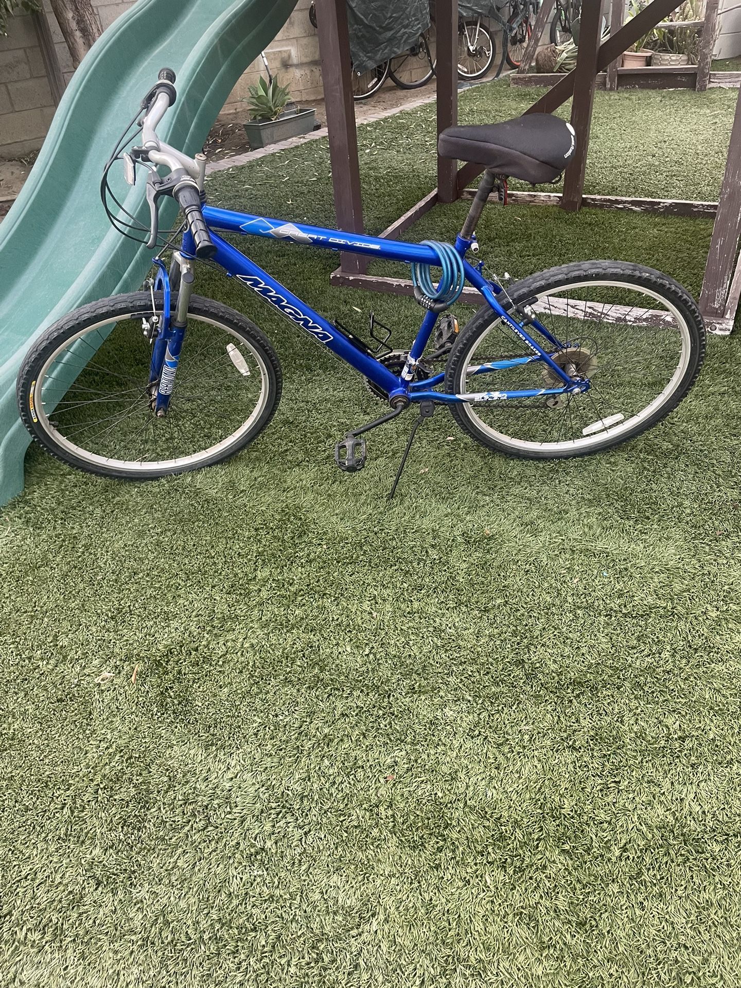 MAGNA GREAT DIVIDE BICYCLE 26”