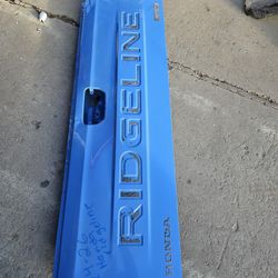 Honda Ridgeline  Tailgate Liftgate Oem 24 To 26