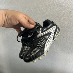 Boy Cleats