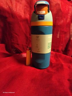 Owala FreeSip Insulated Water Bottle