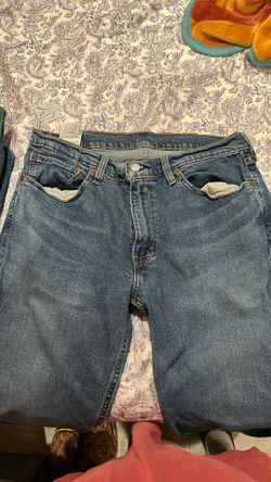 Men Levi Jean
