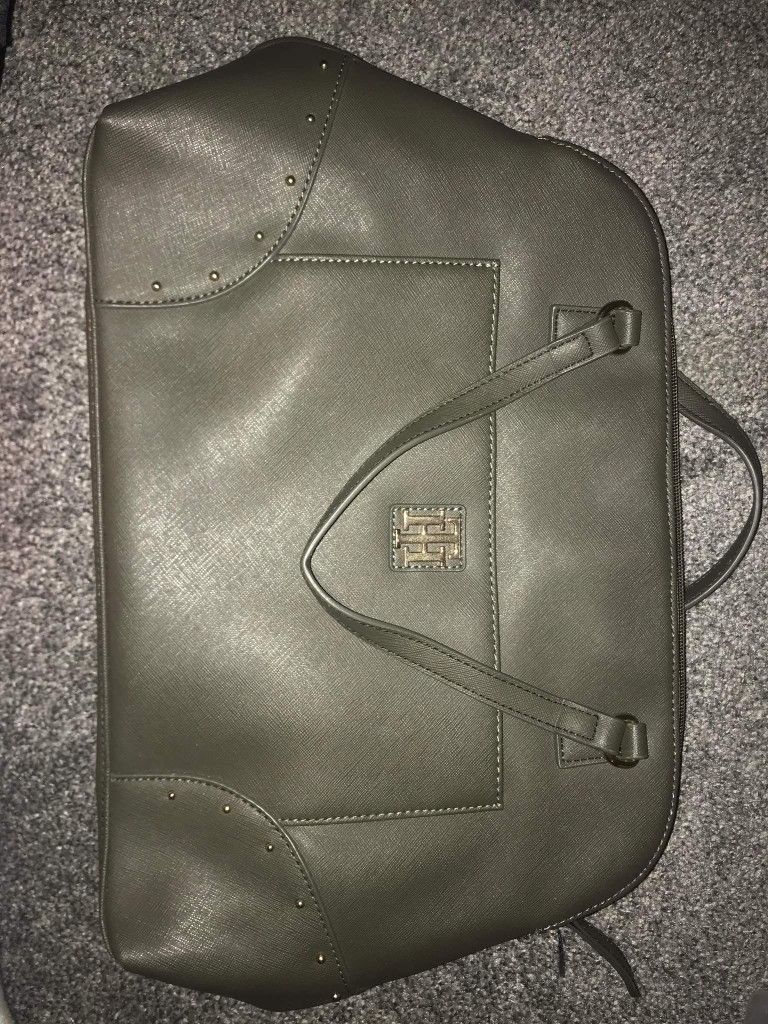 Tommy Hilfiger Handbag