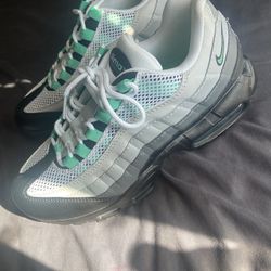 Nike Air Max 95 Stadium Green