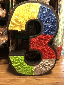 Piñata grande, Piñatas, Pinata, Pinatas, numero tres, 3