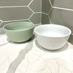 Set of 2 Ceramic Bowls Sage Green White