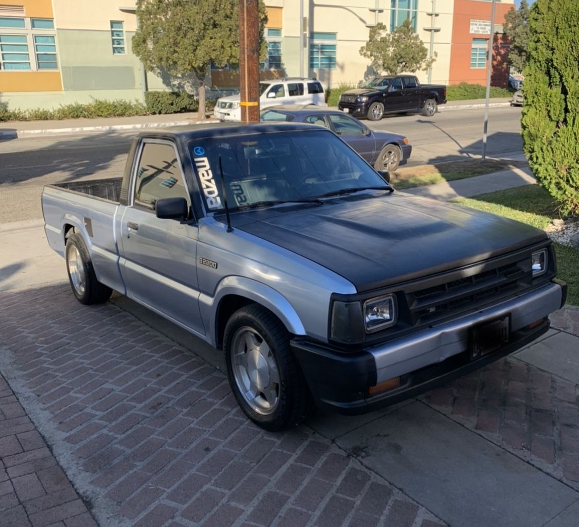 1988 Mazda B-Series Pickup