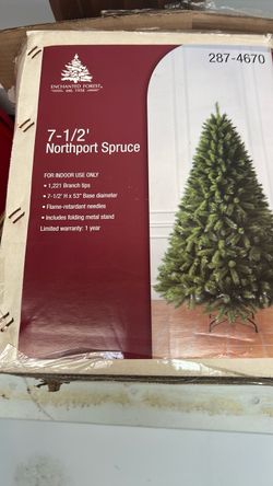 7 1/2 Spruce Christmas Tree