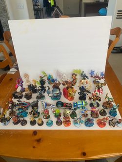 53 Used Skylanders , superchargers , Christmas editions, no boxes all loose