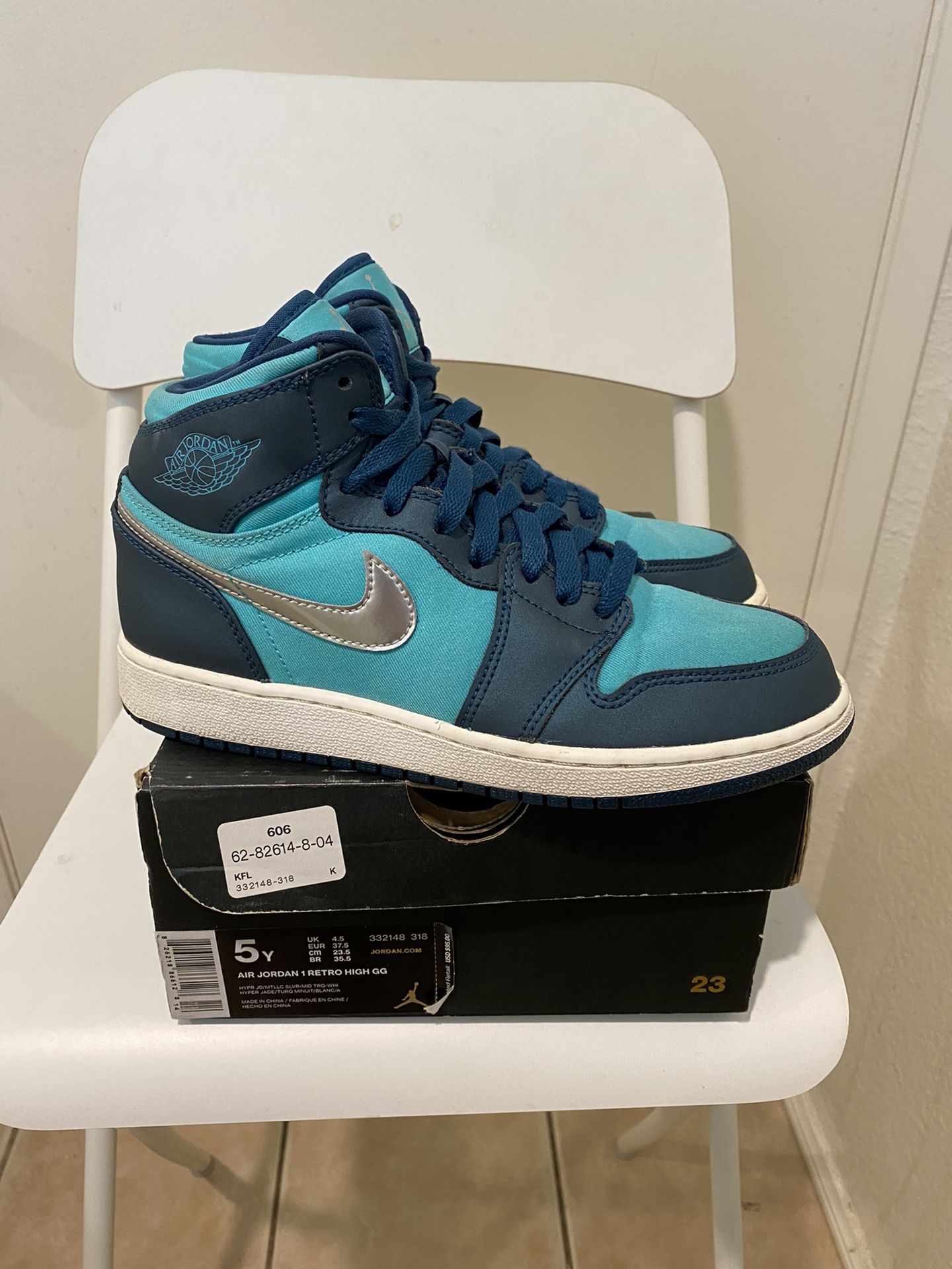Jordan Retro High Hyper Jade Metallic Silver (GS) (Youth Size