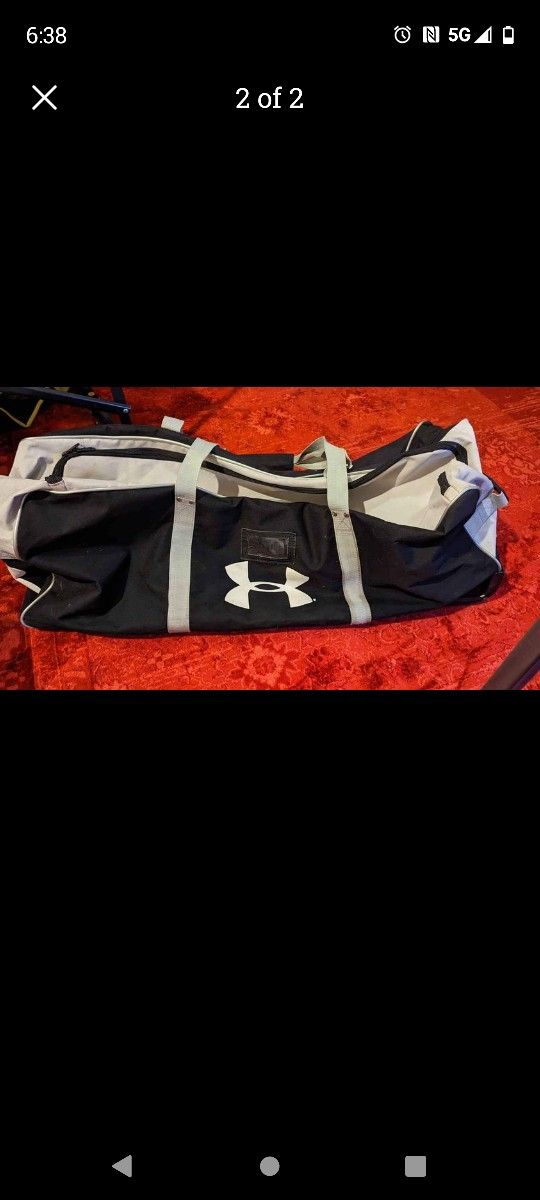 Under Armour XL Equipment Duffle Bag With Wheels 