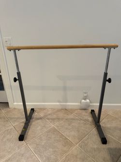 GoFit GoBarre Adjustable Portable Ballet Barre – Dance / Ice Skating