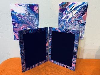 Picture Frame with Matching Wall Decor