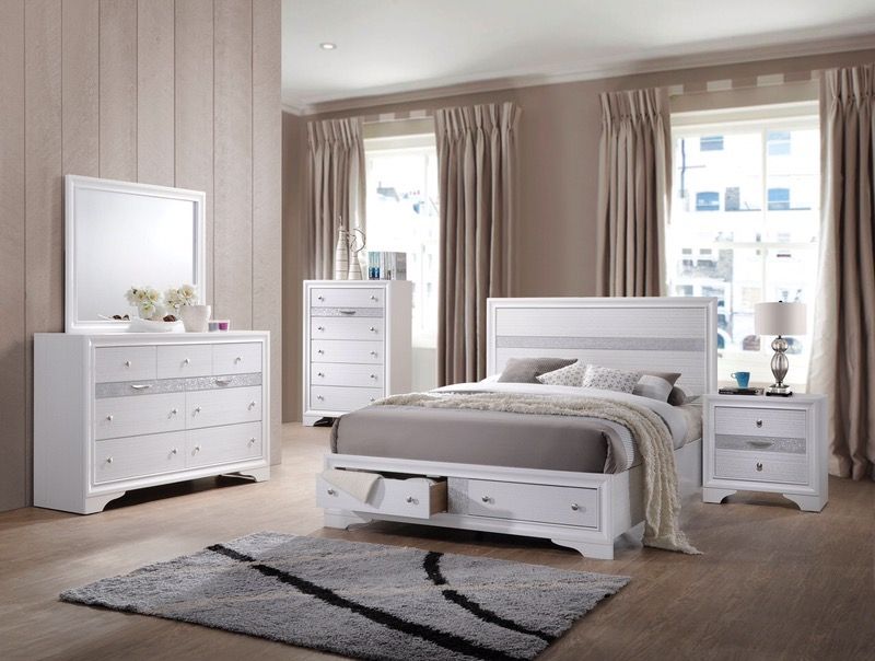 New white 4 piece queen bedroom set with jewelry drawers