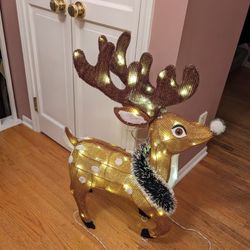 Christmas Reindeer Yard Decor