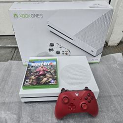 ✨Like New 1TB XBOX One S W/ FarCry 4