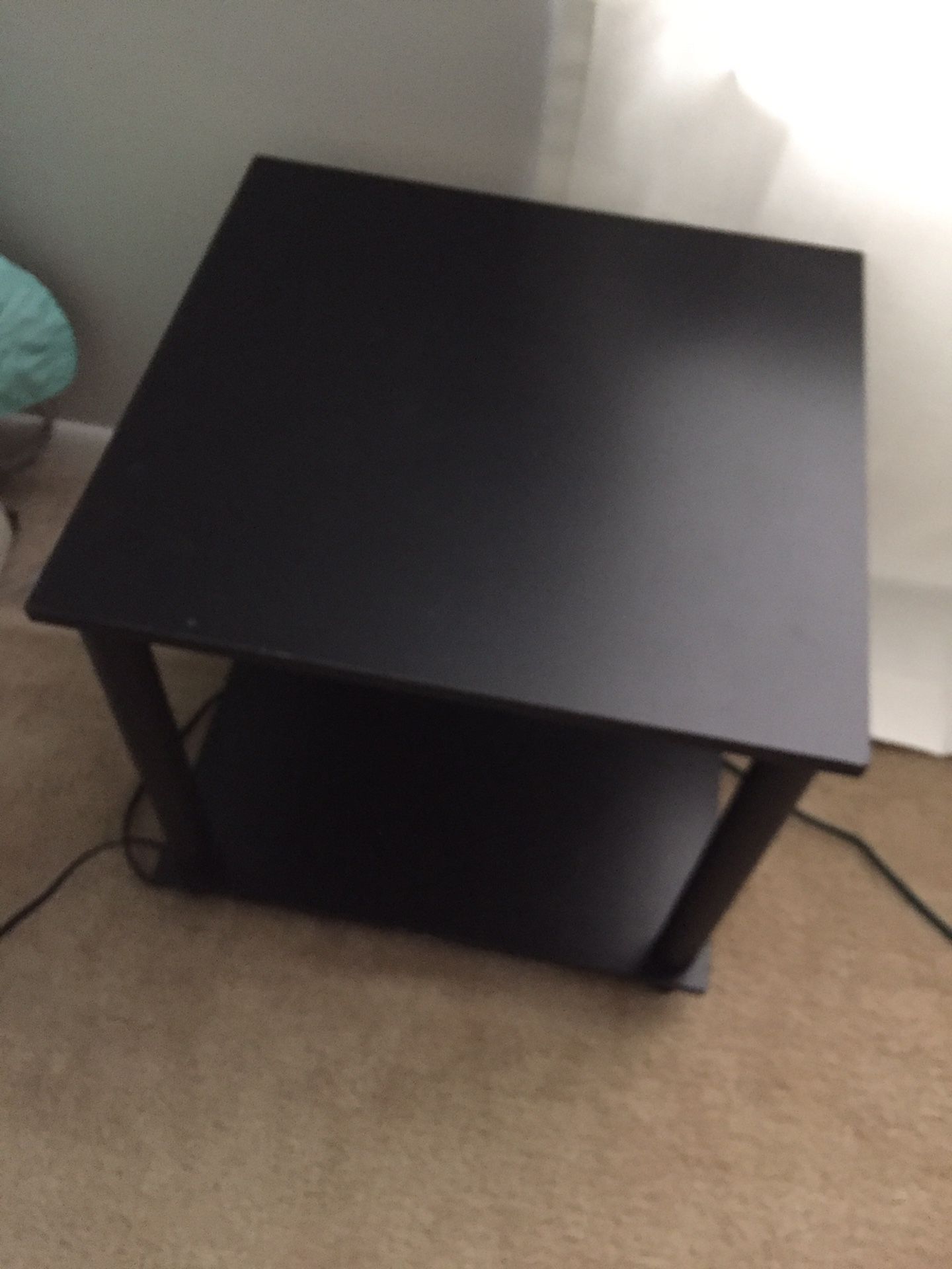 Bed side tables good condition!