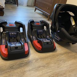 Britax Infant Car Seat , Car Base X2, Red Britax Bassinet 