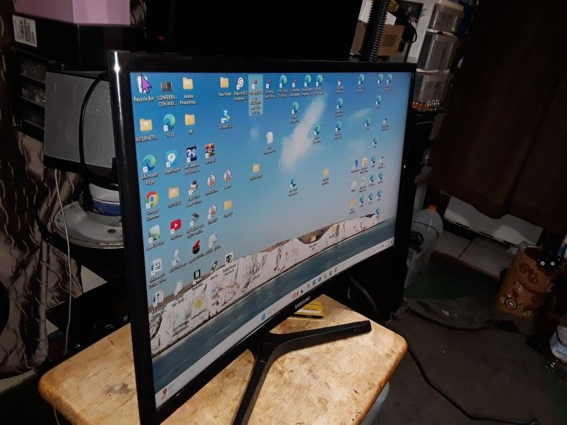 SAMSUNG Curved Led Monitor 24"inch Model: C24F396FHN (1080) FHD Gaming (Year 2022)