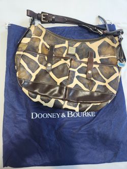 Giraffe print Dooney & Bourke
