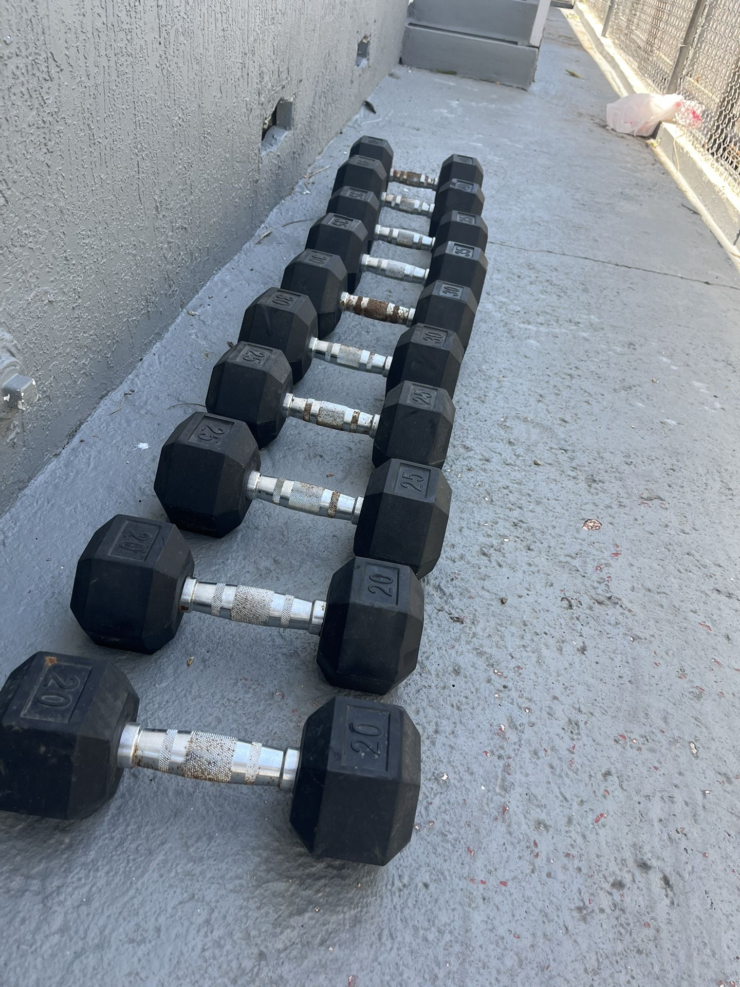 Dumbbells 