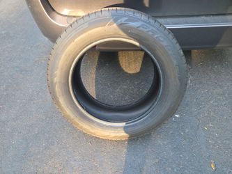 1 like new Falken 235 60 R18 tire