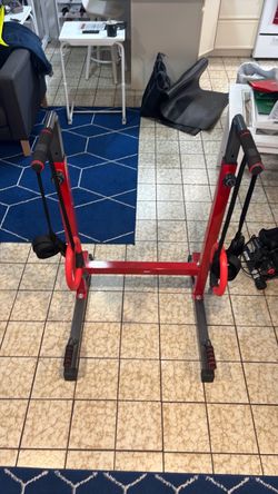 Dip Station/ Bar w/ Gymnastic rings