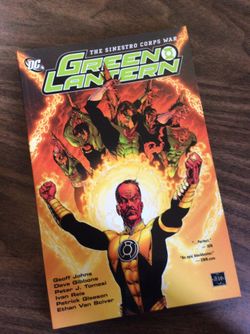 Green Lantern: The Sinestro War comics graphic novel